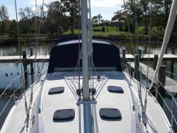 Catalina 38 ft 387 2005 YX0100000232