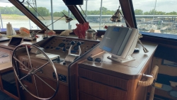 Hatteras 58 ft 58 Motor Yacht 1987 YX0100000482
