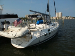 Hunter 45 ft  Passage 450 Center Cockpit 2002 YX0100000205