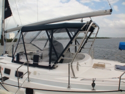 Hunter 45 ft  Passage 450 Center Cockpit 2002 YX0100000205